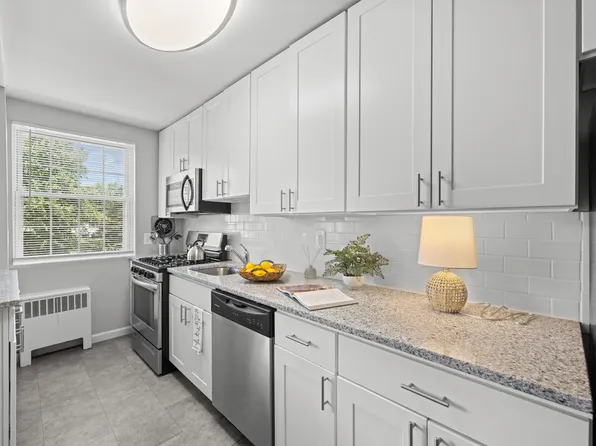 Metropolitan Bala Cynwyd