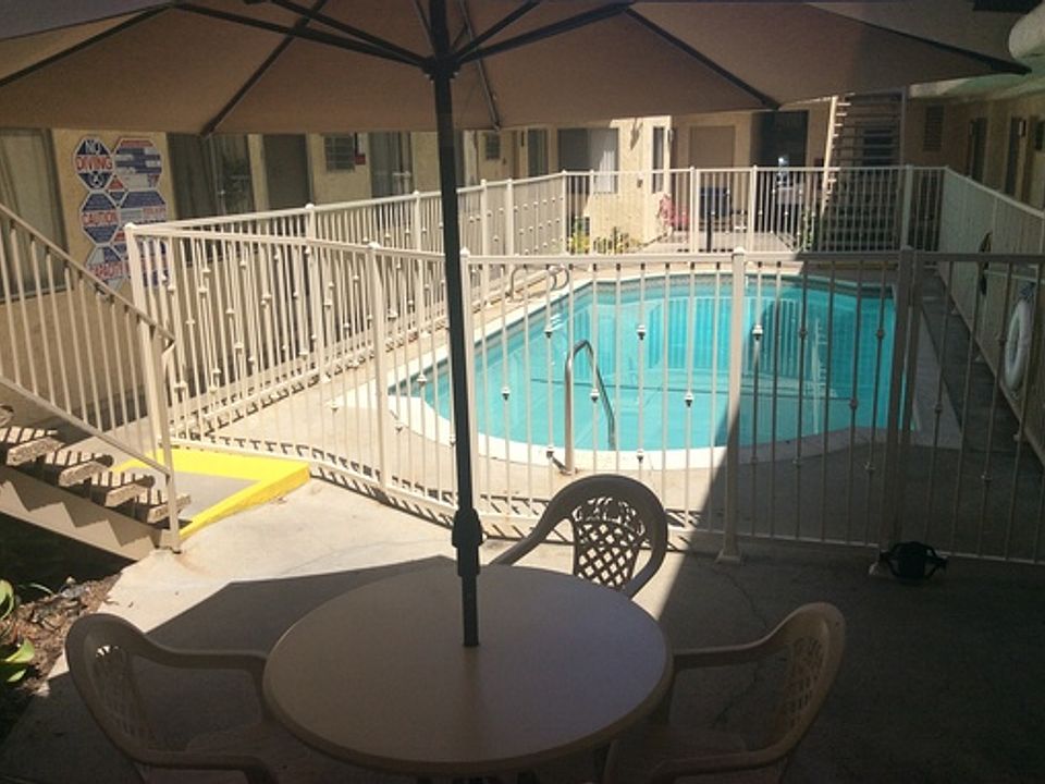 1st image of 8360 Northgate Ave APT 207