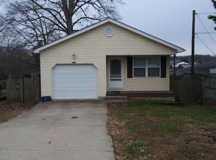 914 Vallance St, Flatwoods, KY 41139