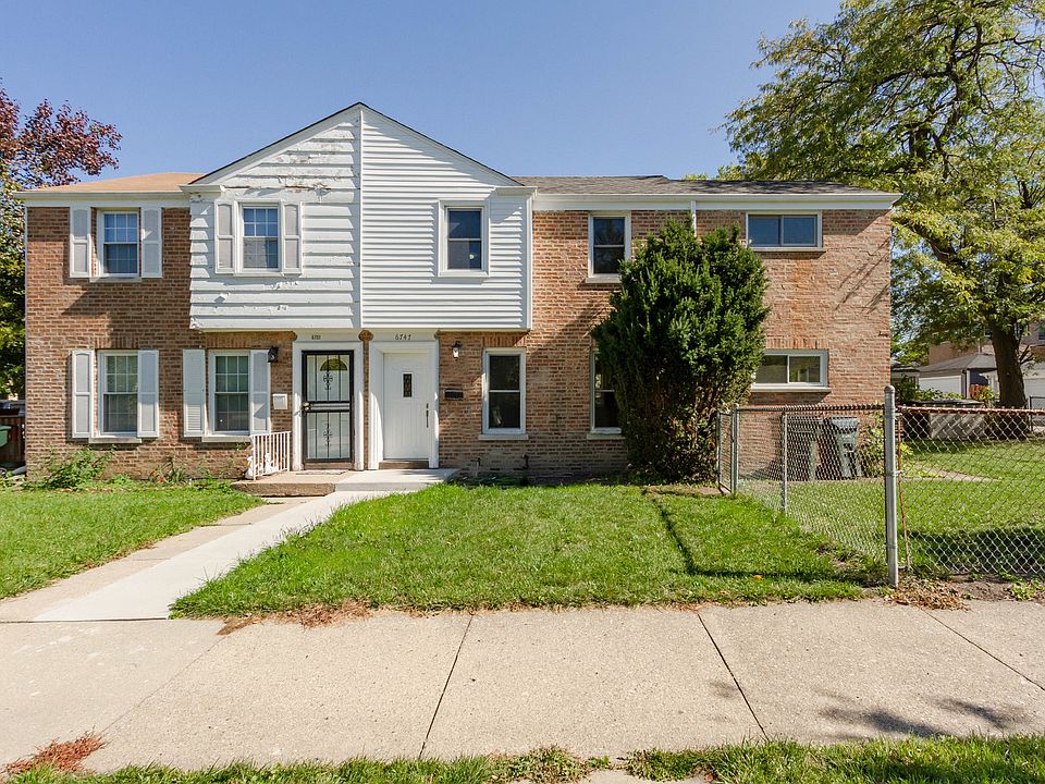 1st image of 6747 N Hamlin Ave