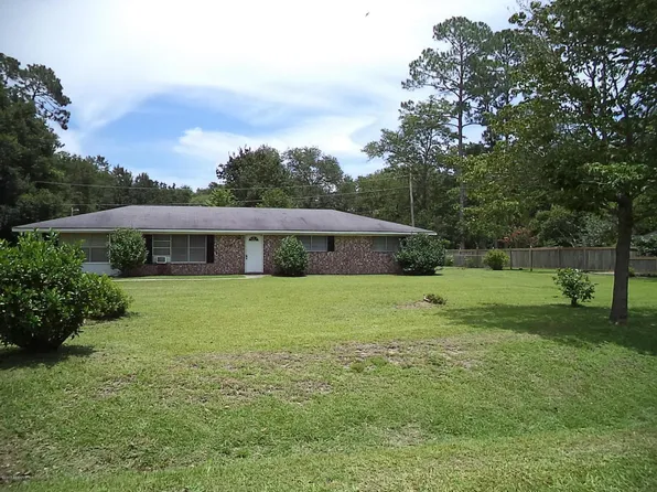 84 Lucas Dr, Ridgeland, SC 29936