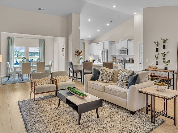 7th image of this home