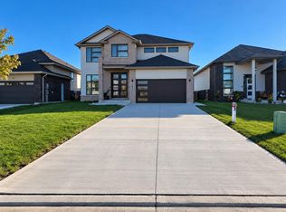 109 Kingsbridge Dr, Amherstburg, ON N9V0G8