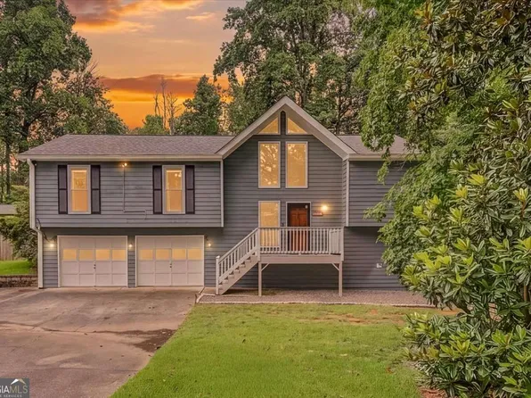 1046 Washington Ave, Woodstock, GA 30188