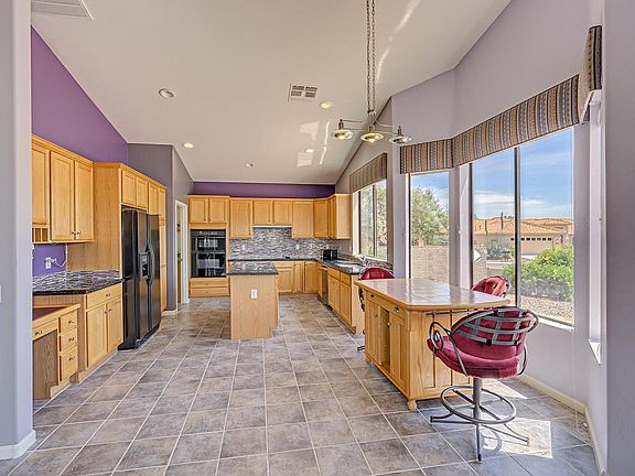 3rd image of 63261 E Mountain Wood Dr