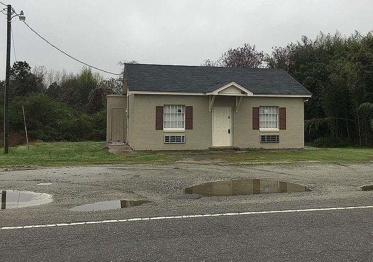 1st image of 43 State Highway 215 N #A