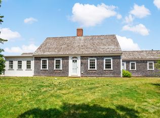 5 Smiths Point Rd, West Yarmouth, MA 02673