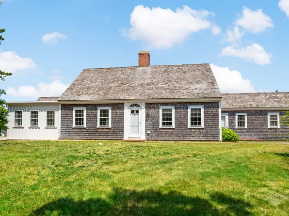 5 Smiths Point Road, West Yarmouth, MA 02673