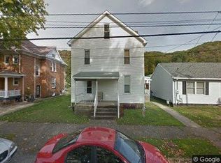 918 2nd Ave FLOOR 2, New Cumberland, WV