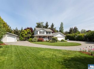 82 Stone Road82 Stone, Sequim, WA 98382