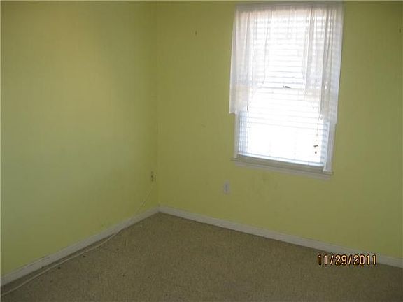 5th image of 6015 Three Cedars Ln