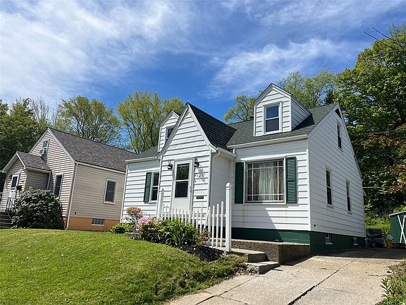 2nd image of 214 Andrews Park Blvd