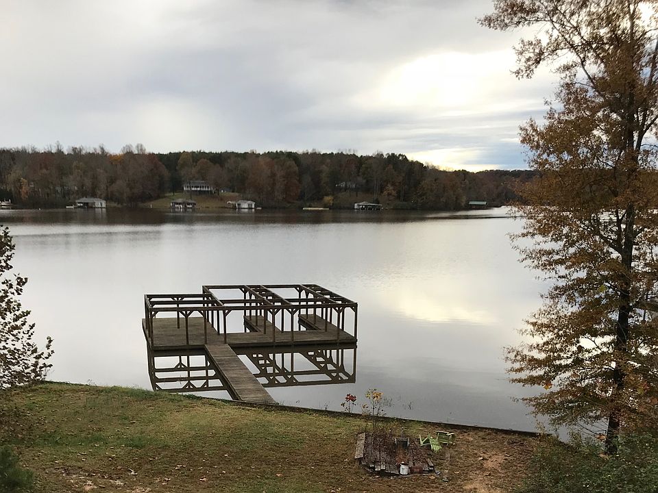 Lake View - Back of lot.