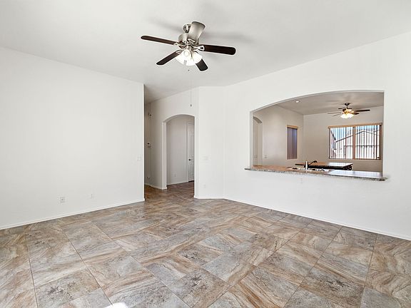 5th image of 4505 N Dryden St