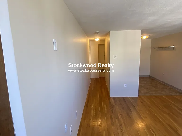 385 Dorchester St #C8 — Photo 17
