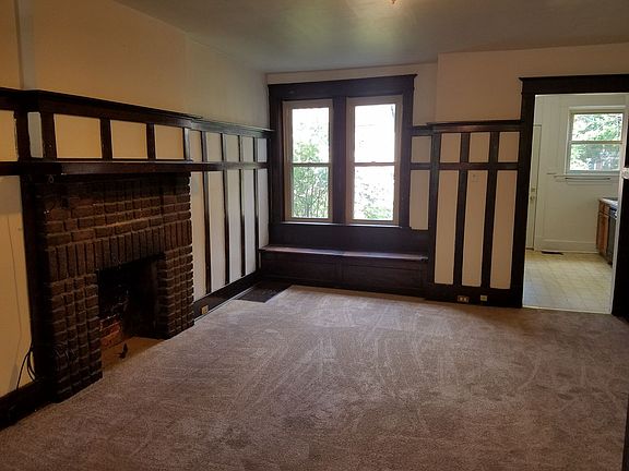 3rd image of 1640-1644-1646 Jancey St #339