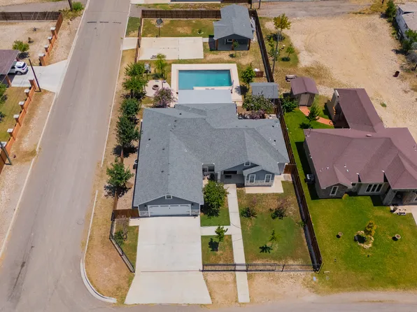 96 CHUCK WAGON RD, Eagle Pass, TX 78852