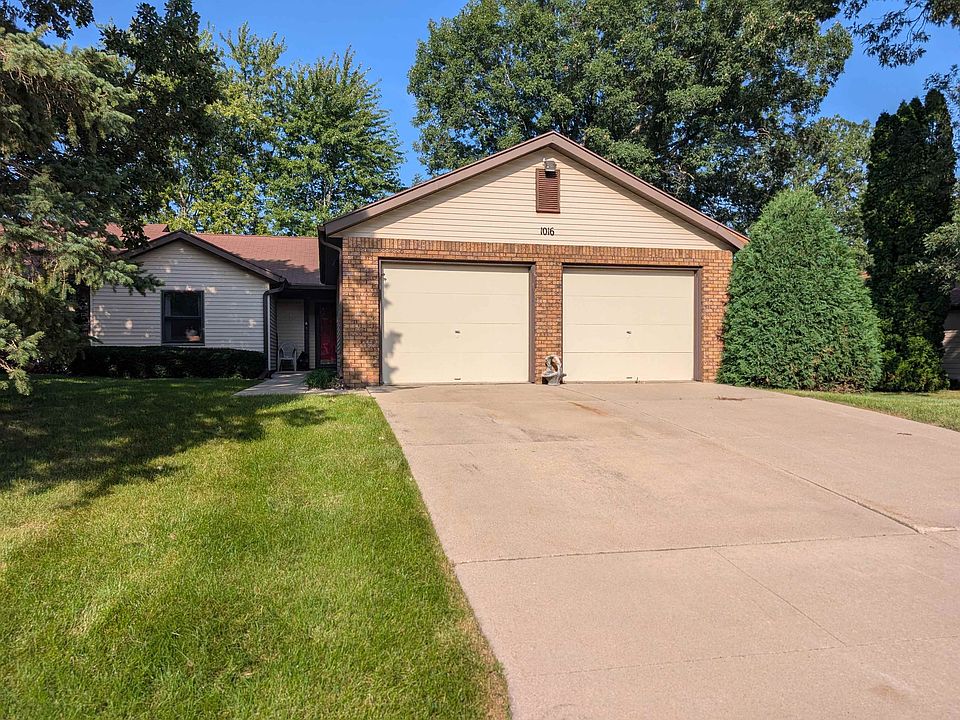 1st image of 1016 Baxter Ln