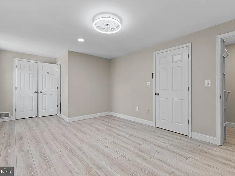 4305 Birchlake Ct — Photo 20