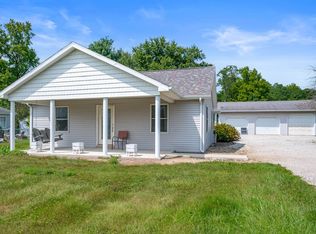 114 E Mercer St, Spiceland, IN 47385