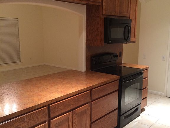 4th image of 21102 Santa Ana Cv APT A
