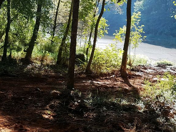 private lakeshore