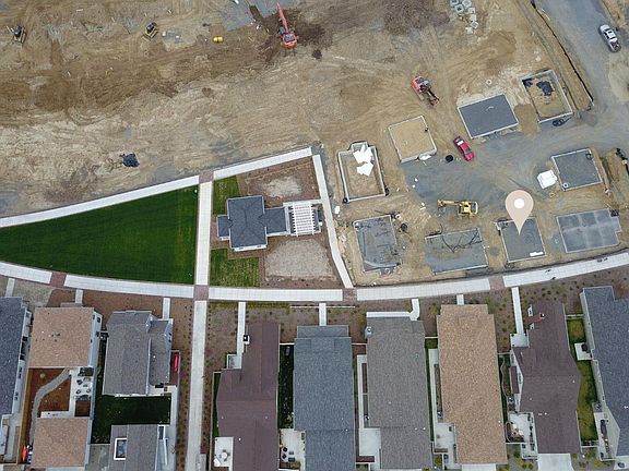 4th image of 1609 Primrose Ct