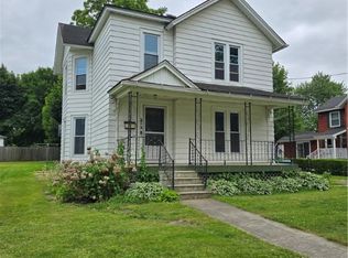 213 Highland Ave, Medina, NY 14103