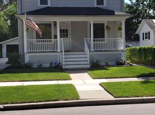 95 Muir Rd #A, Grosse Pointe, MI 48236