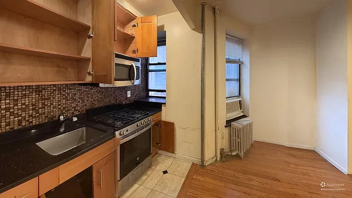 87 Grand Street #9