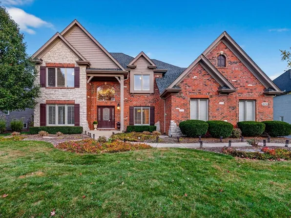 3N735 Herman Melville Ln, St Charles, IL 60175