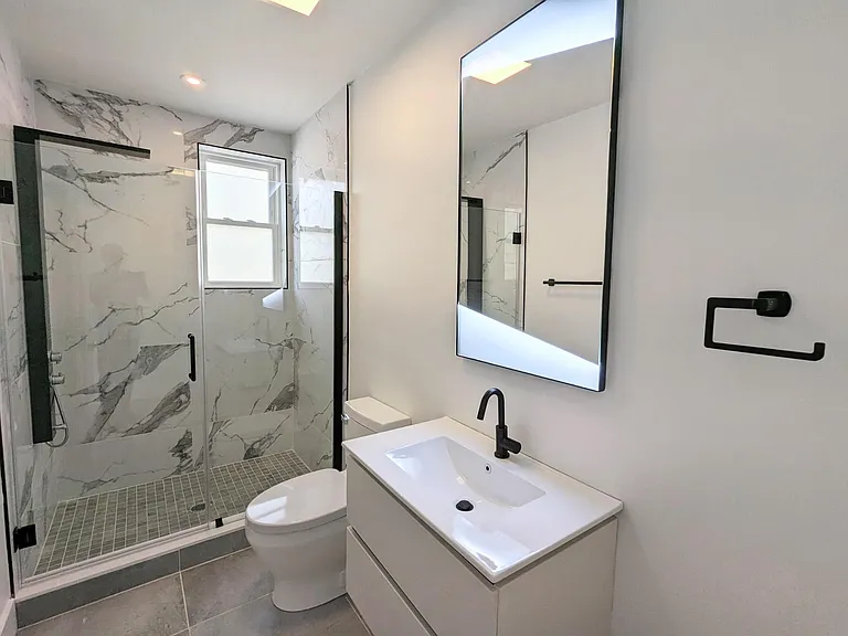 3015 W Oxford St #1 — Photo 14