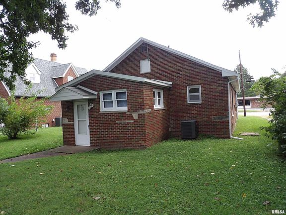 5th image of 407 S Logan St