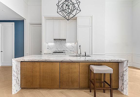 2nd image of 108 Leonard #5I