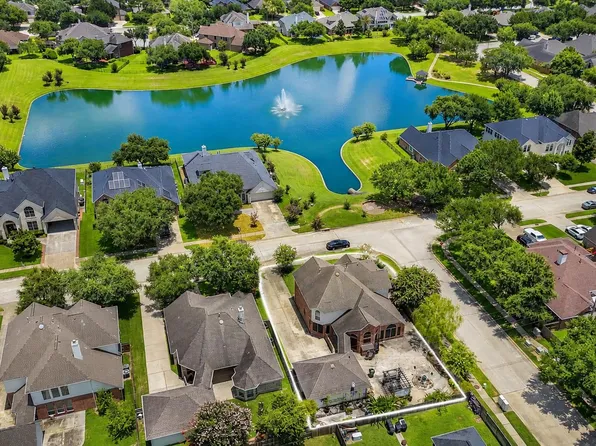 20003 Glen Lake Dr, Spring, TX 77388
