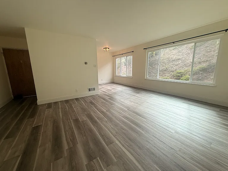 61 Crestline Dr #7 — Photo 8