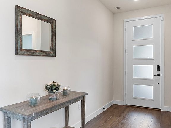 5th image of 15012 179th Avenue E