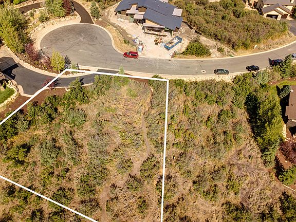 2nd image of 9 Victoria Cir