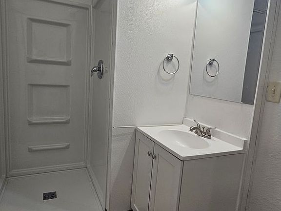 4th image of 5801 W 12th St #35