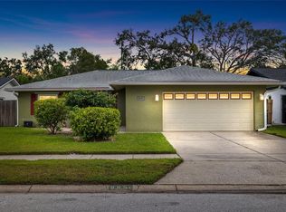 6831 Circlecreek Dr, Pinellas Park, FL 33781