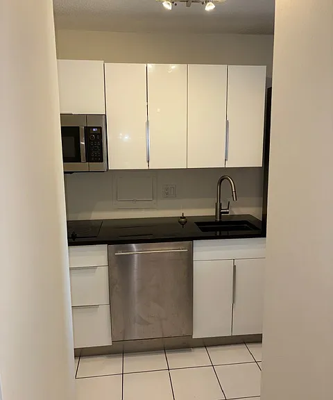 1718 P St NW #811 — Photo 4