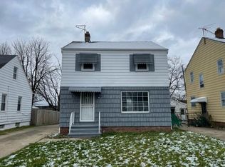 21105 Hansen Rd, Maple Heights, OH 44137