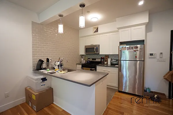 Rented by Rennit Inc. | media 27