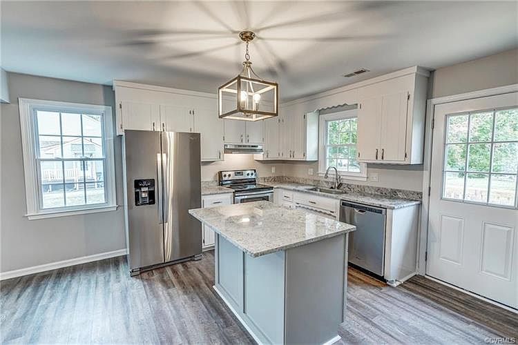 1st image of 4607 Woodstream Ct