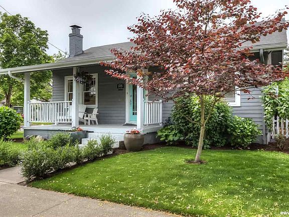 2nd image of 1705 17th St NE