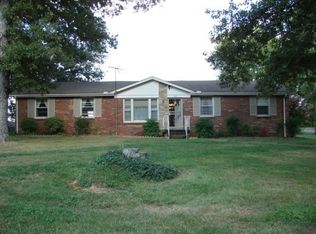 1425 Dotsonville Rd, Clarksville, TN