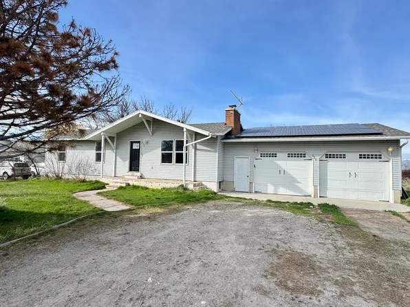 620 W 300 N, Hyrum, UT 84319