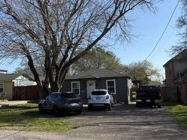 1018 Balkan Dr, Lancaster, TX 75134