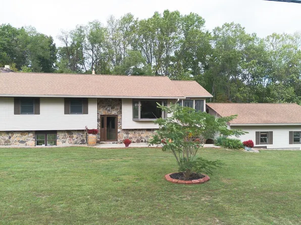 1125 E Sample Rd, Bloomington, IN 47408