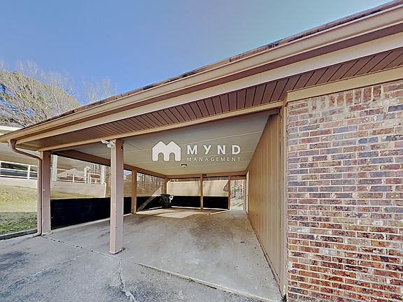 2nd image of 3007 Tara Woods Dr